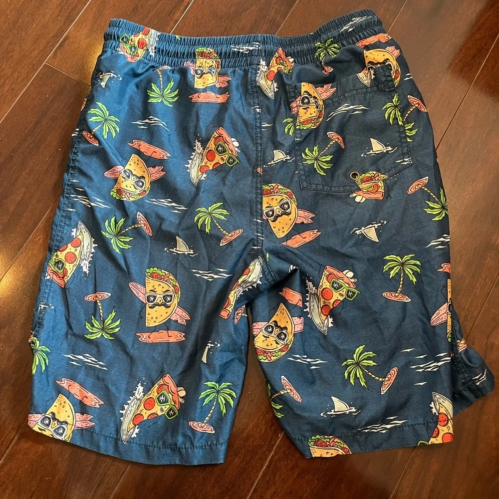 ⭐️ EUC - Old Navy Boys XXL (18) Bathing Suit Trunks